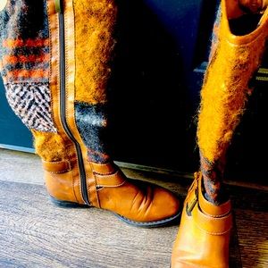 Patchwork flat boots